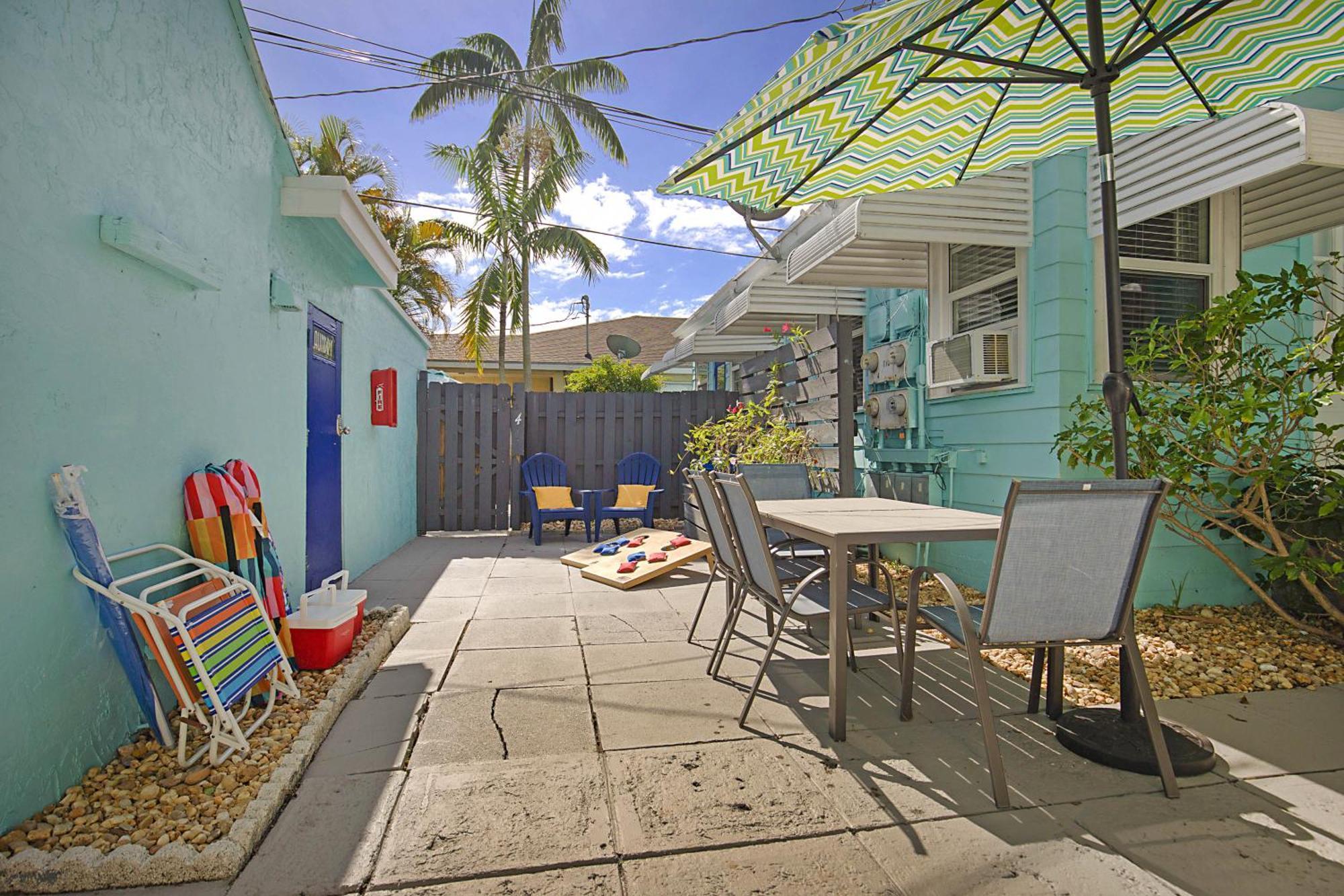 Steps To Beach & Downtown! Spacious Beach Bungalow #2 레이크워쓰 외부 사진