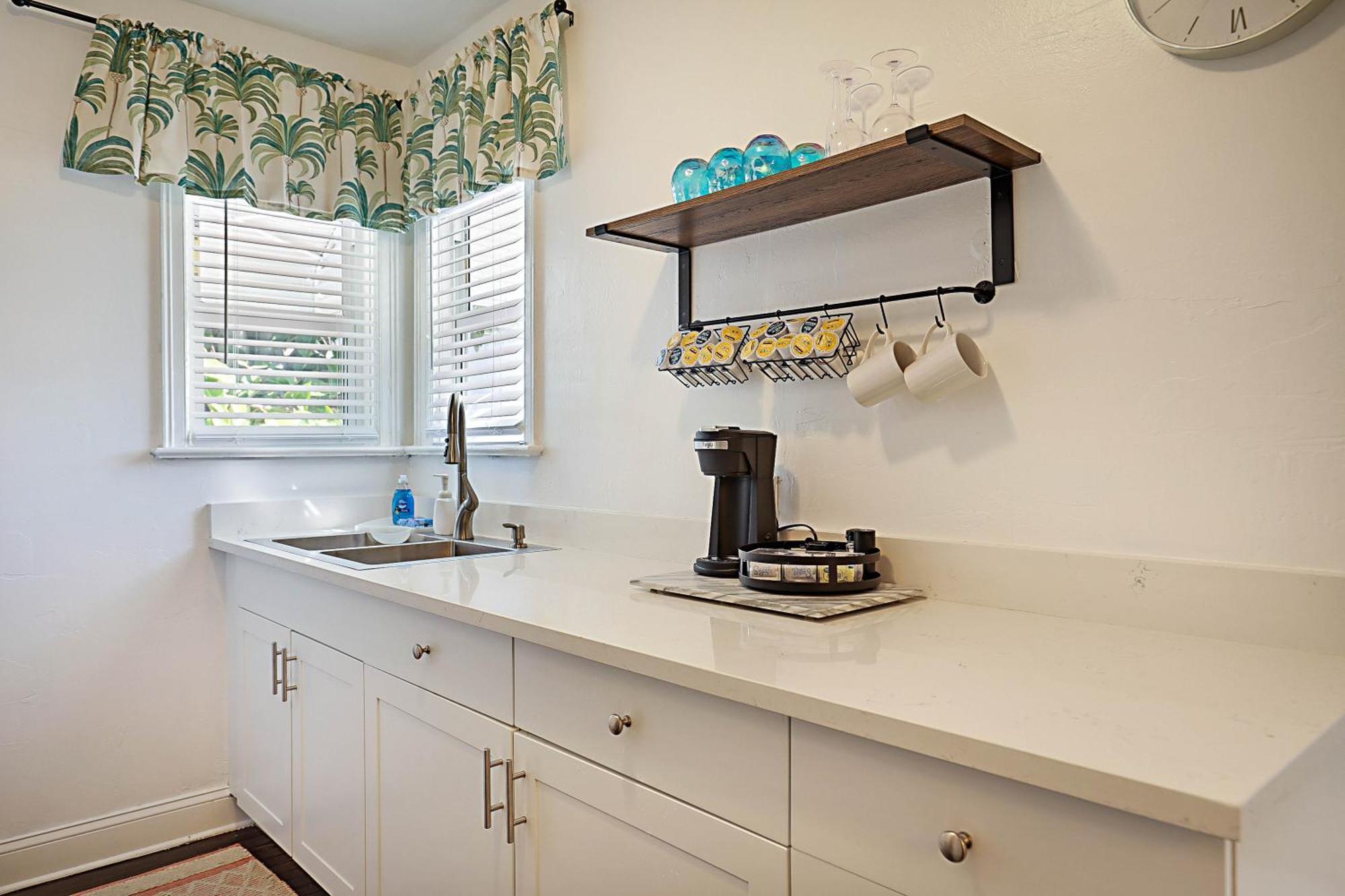 Steps To Beach & Downtown! Spacious Beach Bungalow #2 레이크워쓰 외부 사진