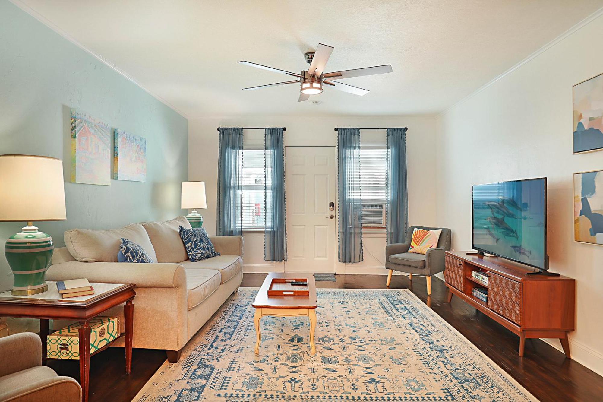 Steps To Beach & Downtown! Spacious Beach Bungalow #2 레이크워쓰 외부 사진