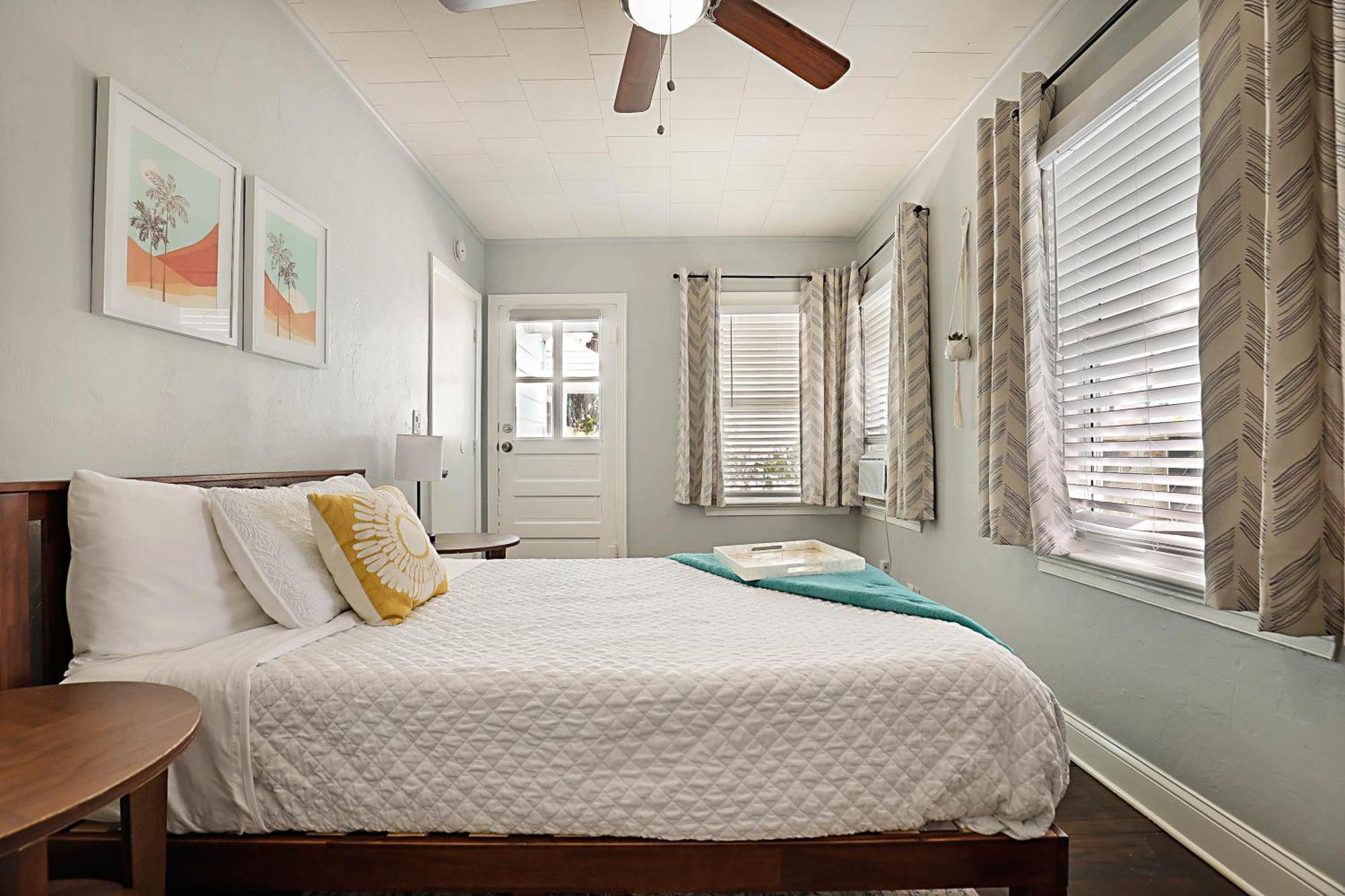 Steps To Beach & Downtown! Spacious Beach Bungalow #2 레이크워쓰 외부 사진